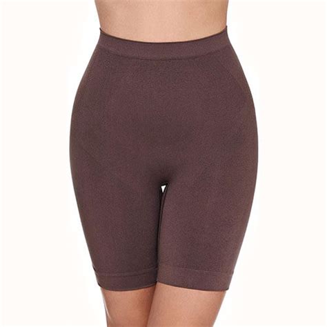 Die beste Shapewear für einen schlanken Bauch